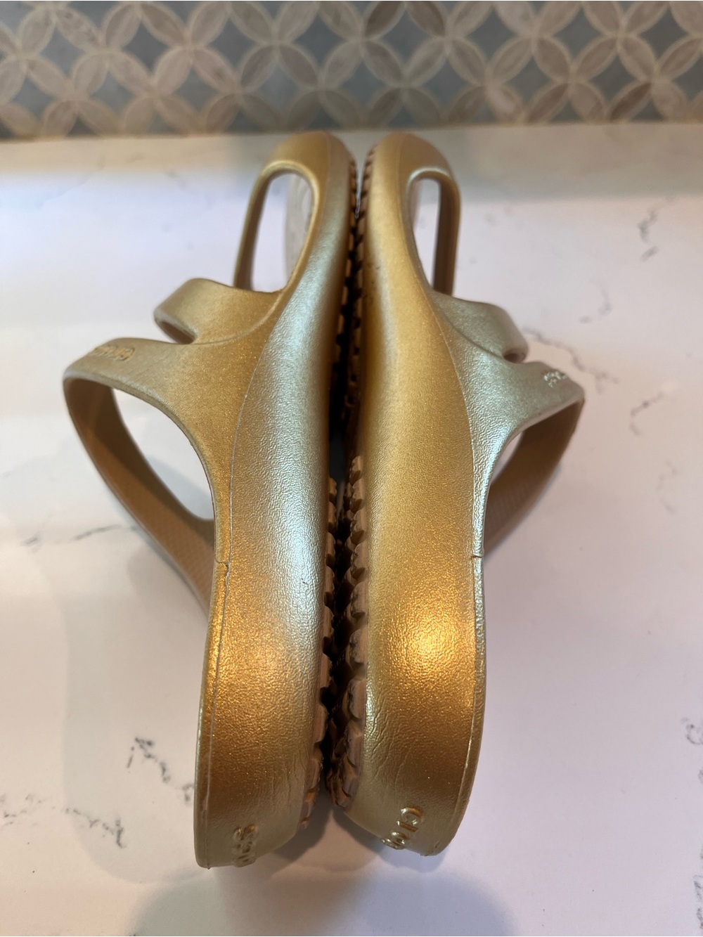 CROCS Kadee II Metallic Gold Double-Strap Strappy Slide Sandals Women's Size 9 - Picture 9 of 12